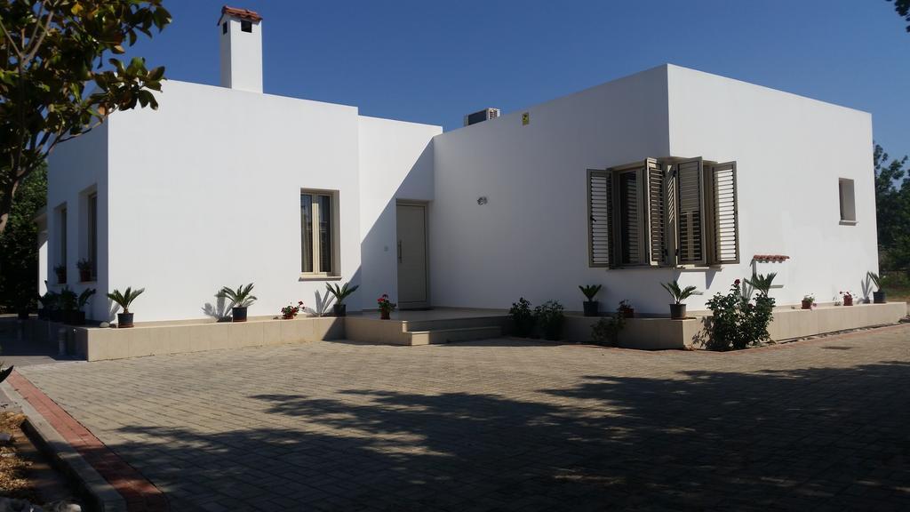 Eliofos Luxury Villa Polis Eksteriør bilde